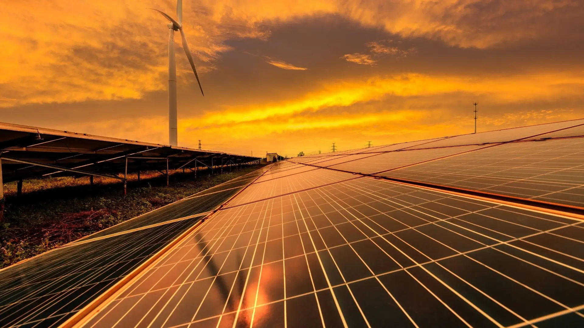 What is a Solar Panel? How Does It Work?