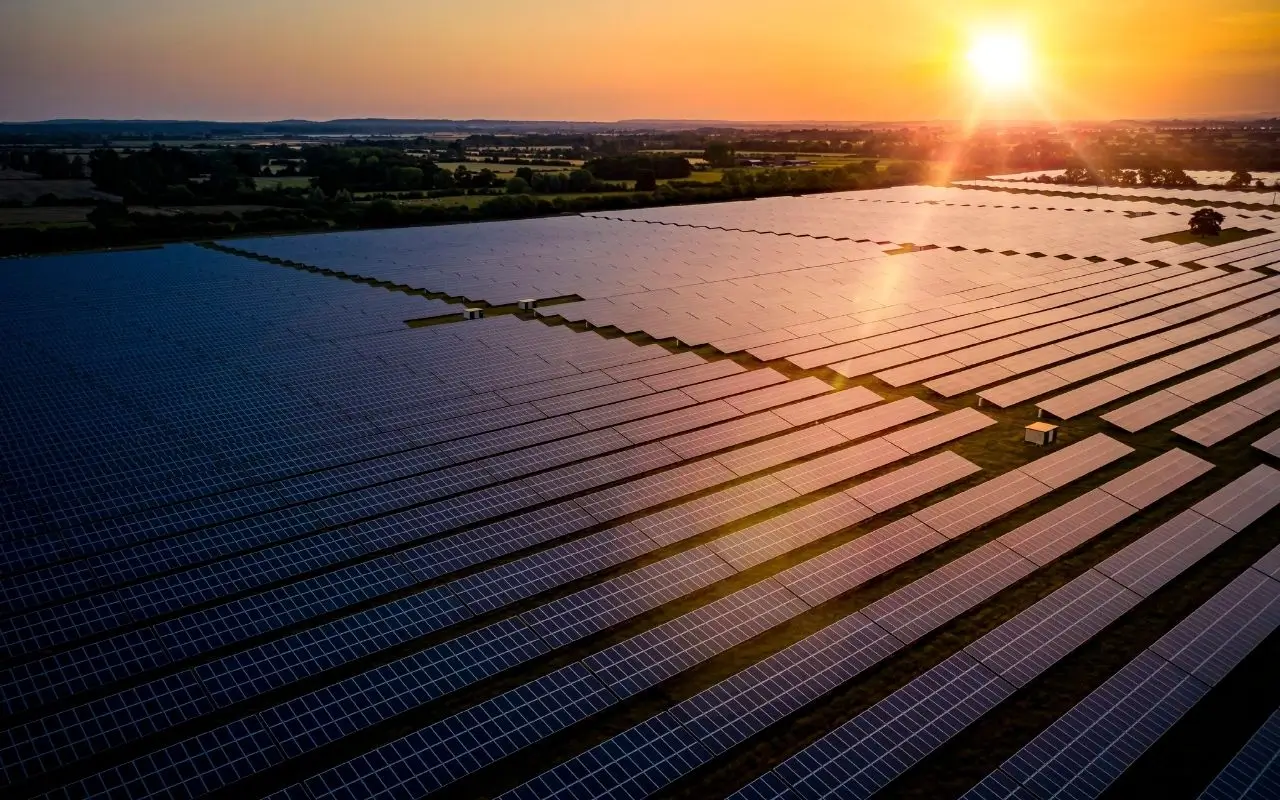What are the Advantages of Solar Tracking Systems?